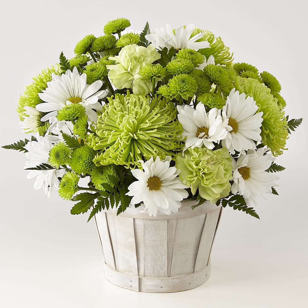 Lucky Charm Basket (Standard) – South-east Flowers, Los Angeles CA