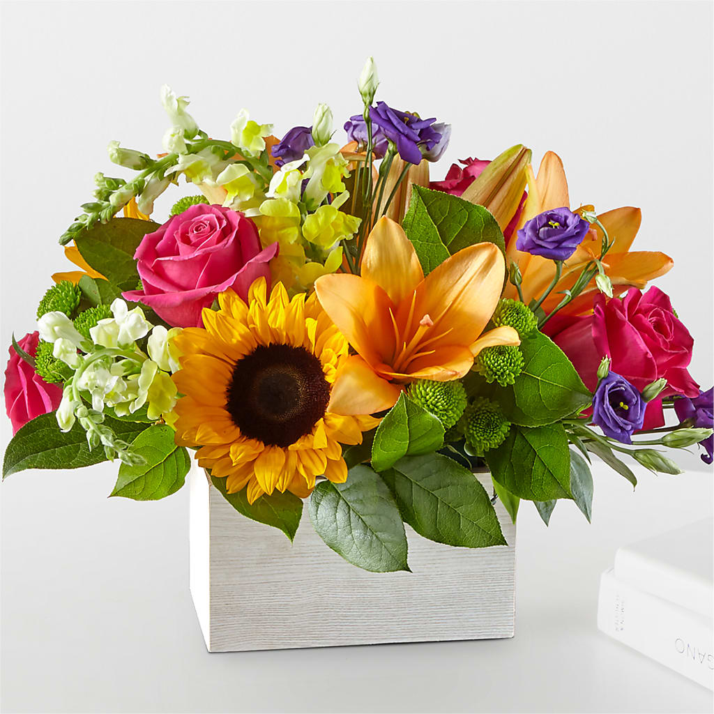 Best Day Box Bouquet – South-east Flowers, Los Angeles CA
