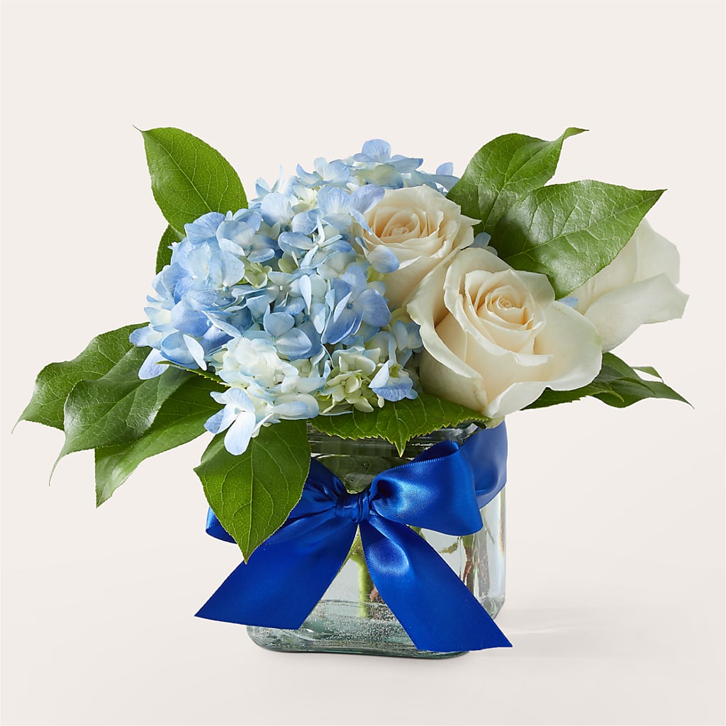 Sky Blue Delight Bouquet – South-east Flowers, Los Angeles CA