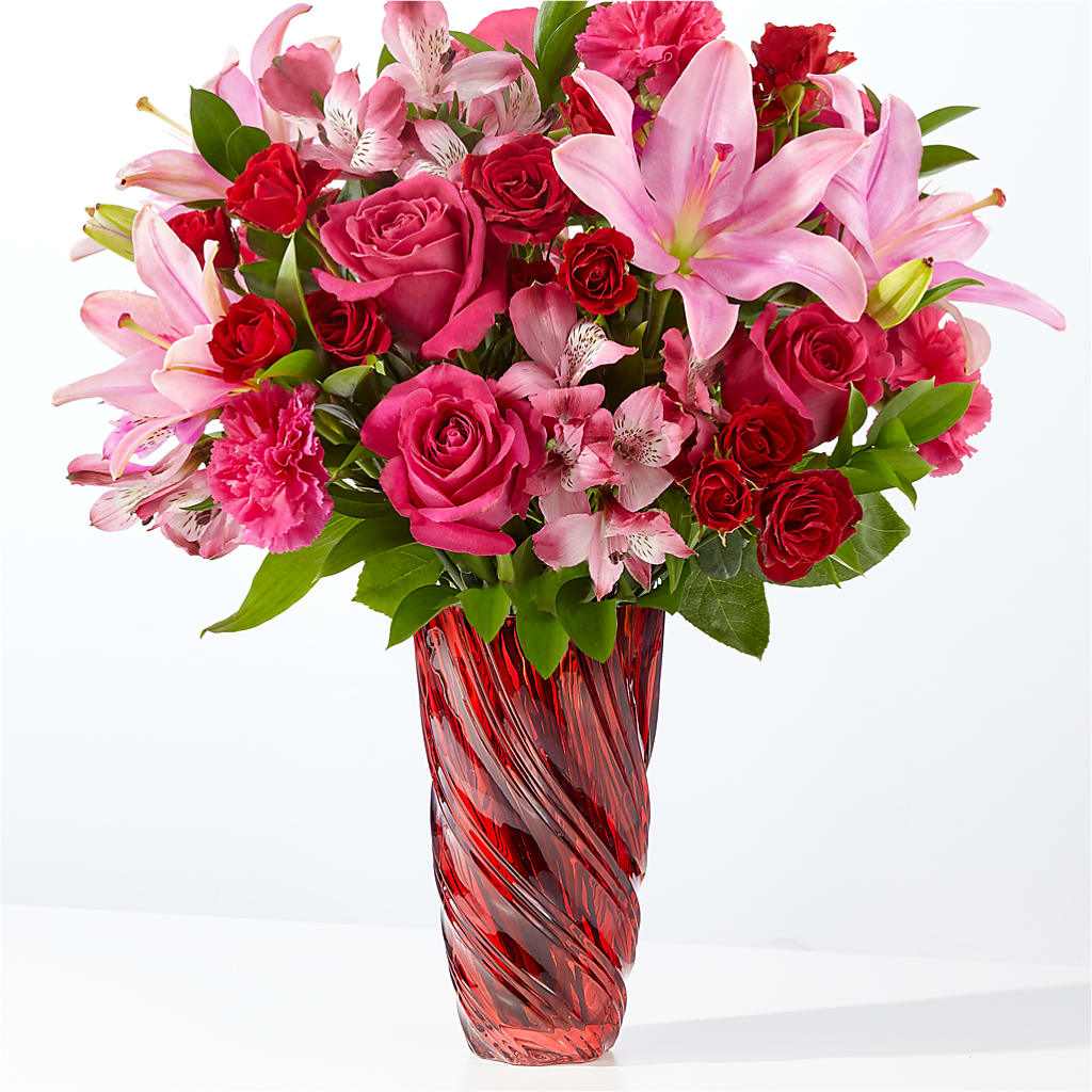 In Love Bouquet with Luxe Swirl Vase – South-east Flowers, Los Angeles CA