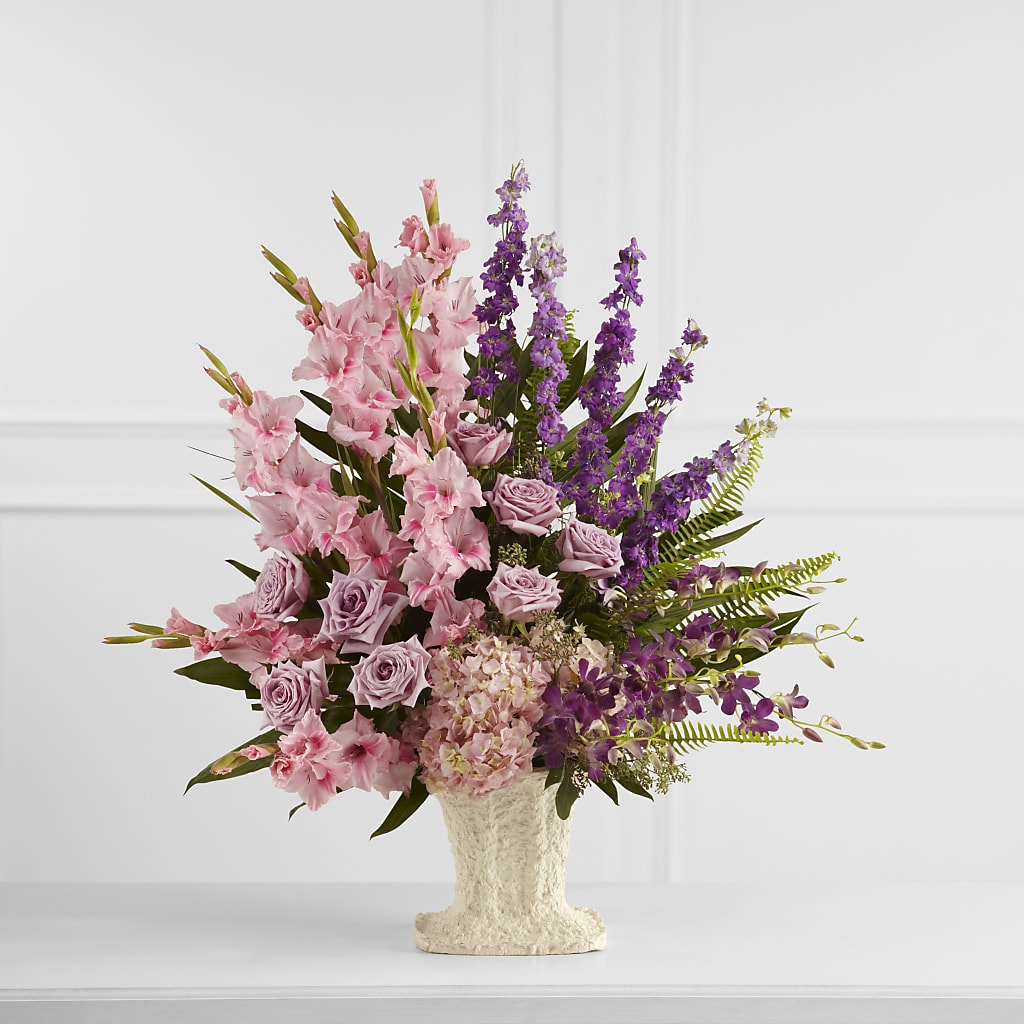 Flowing Garden Arrangement – South-east Flowers, Los Angeles CA