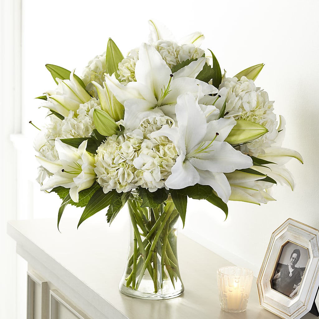 Compassionate Lily Bouquet – South-east Flowers, Los Angeles CA