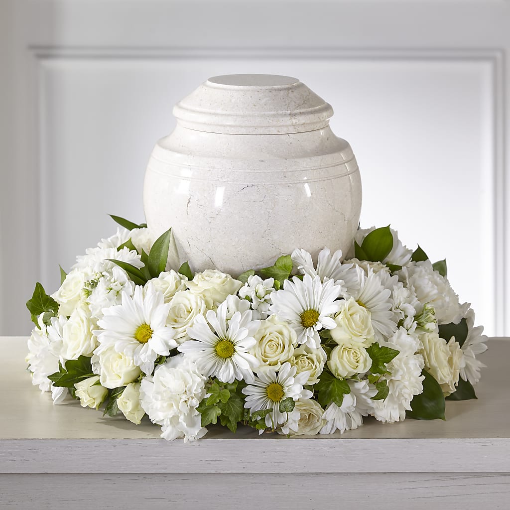 Ivory Gardens Cremation Adornment – South-east Flowers, Los Angeles CA