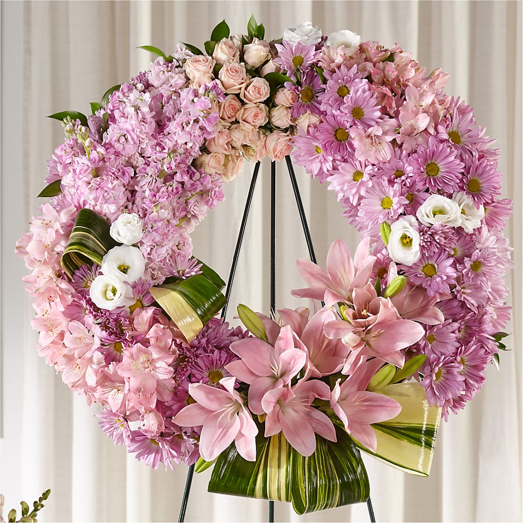 Gift of Warmth Wreath – South-east Flowers, Los Angeles CA