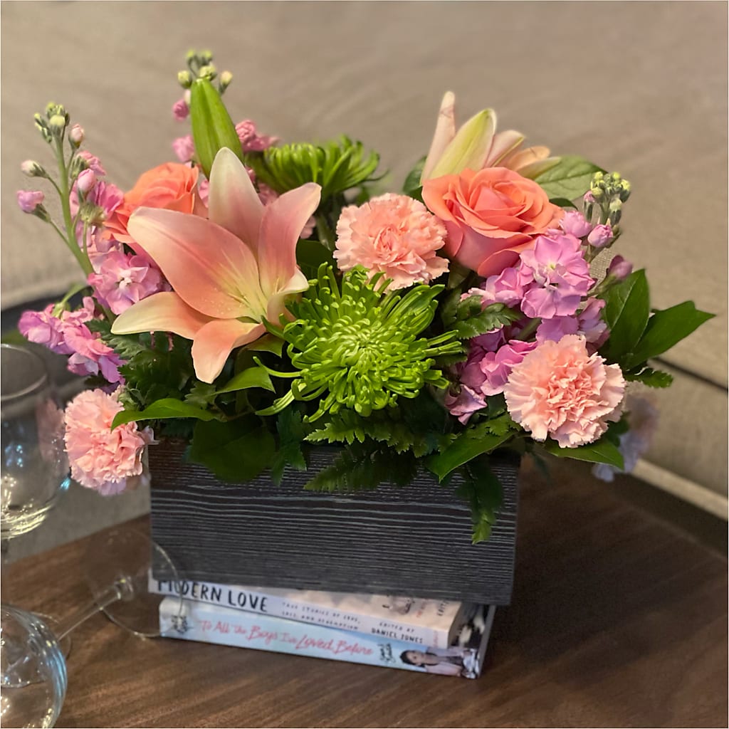 Beautiful Spirit Basket – South-east Flowers, Los Angeles CA