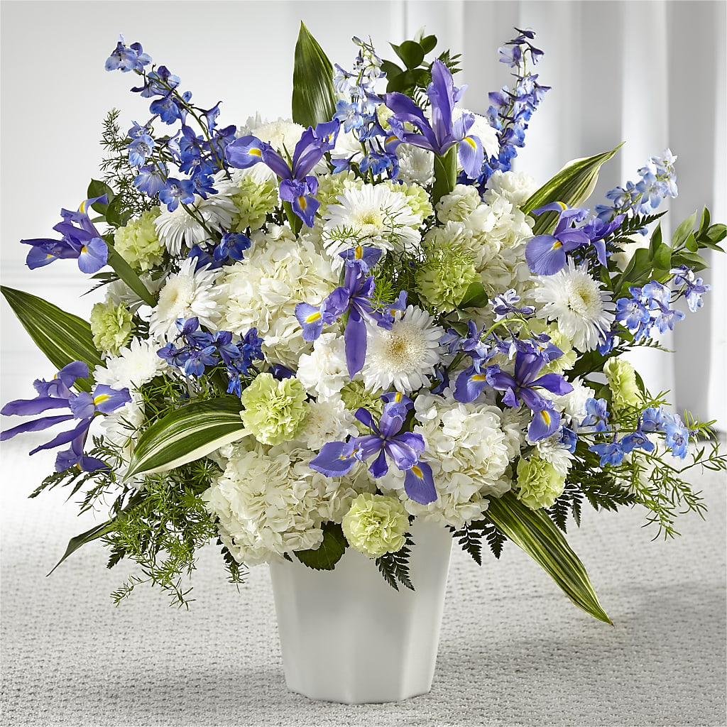 Soft Serenity Floor Basket – South-east Flowers, Los Angeles CA