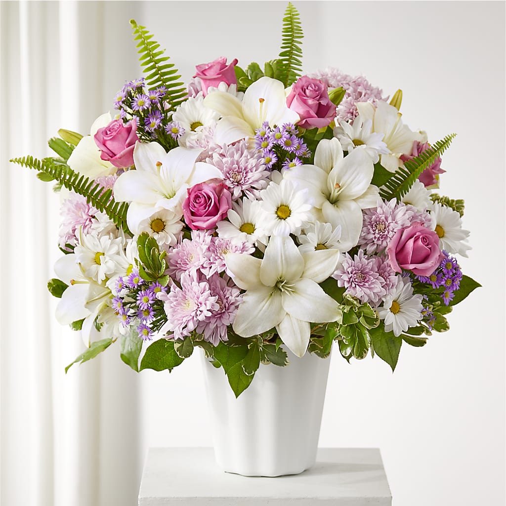 Warmest Thoughts Tabletop Basket – South-east Flowers, Los Angeles CA