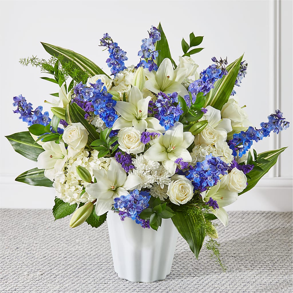 Take Comfort Floor Basket – South-east Flowers, Los Angeles CA