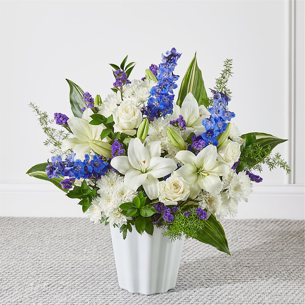 Take Comfort Floor Basket – South-east Flowers, Los Angeles CA