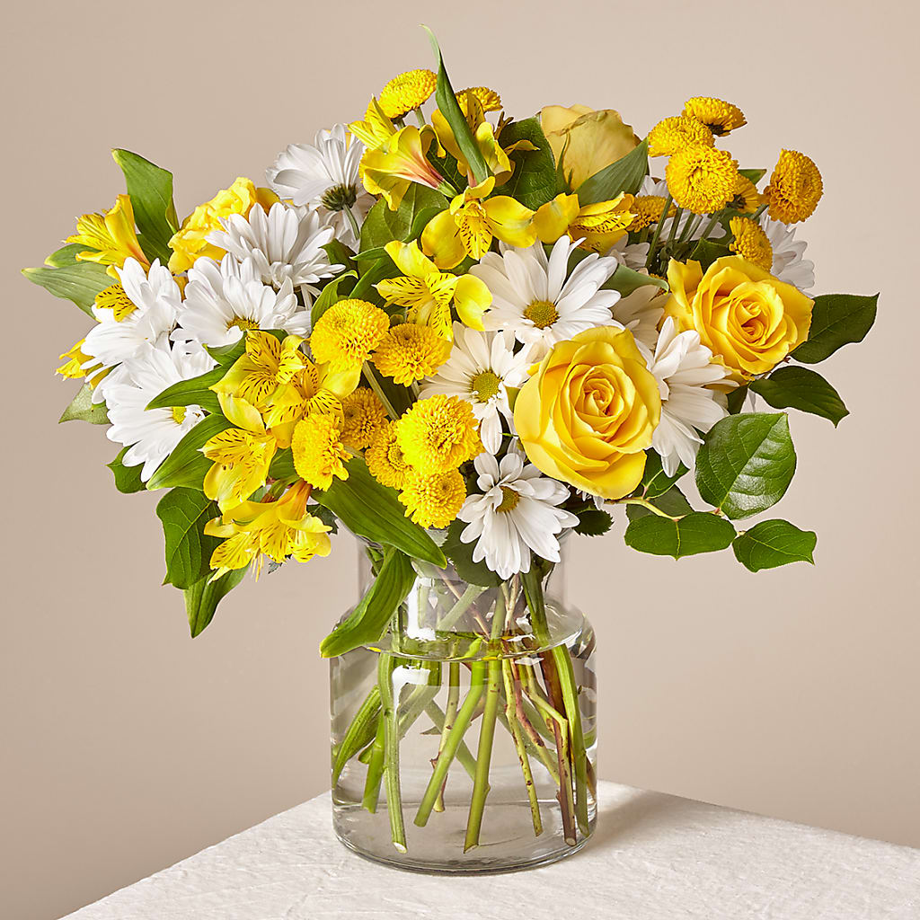 Sunny Sentiments Bouquet – South-east Flowers, Los Angeles CA