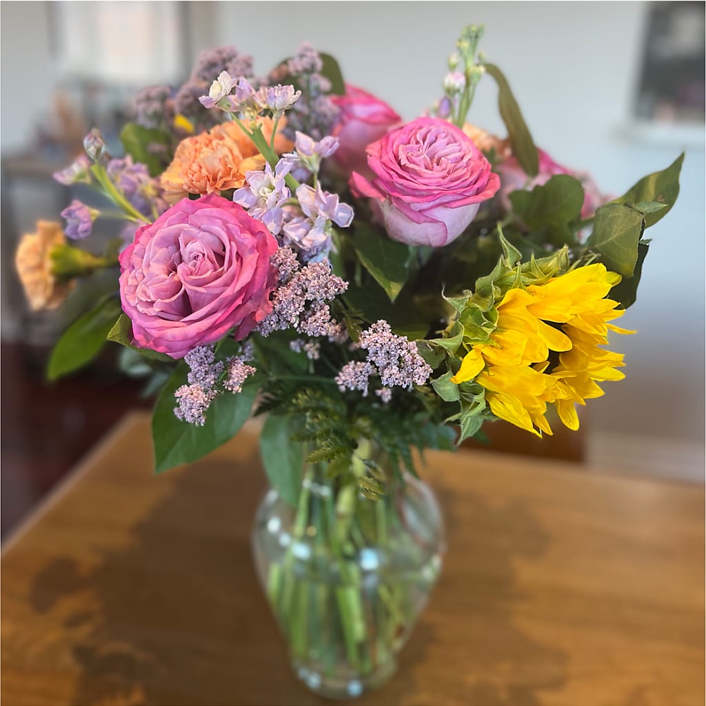 Yellow Brick Road Bouquet – South-east Flowers, Los Angeles CA