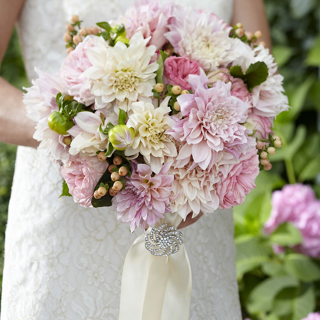 Heart's Promise Bouquet – South-east Flowers, Los Angeles CA