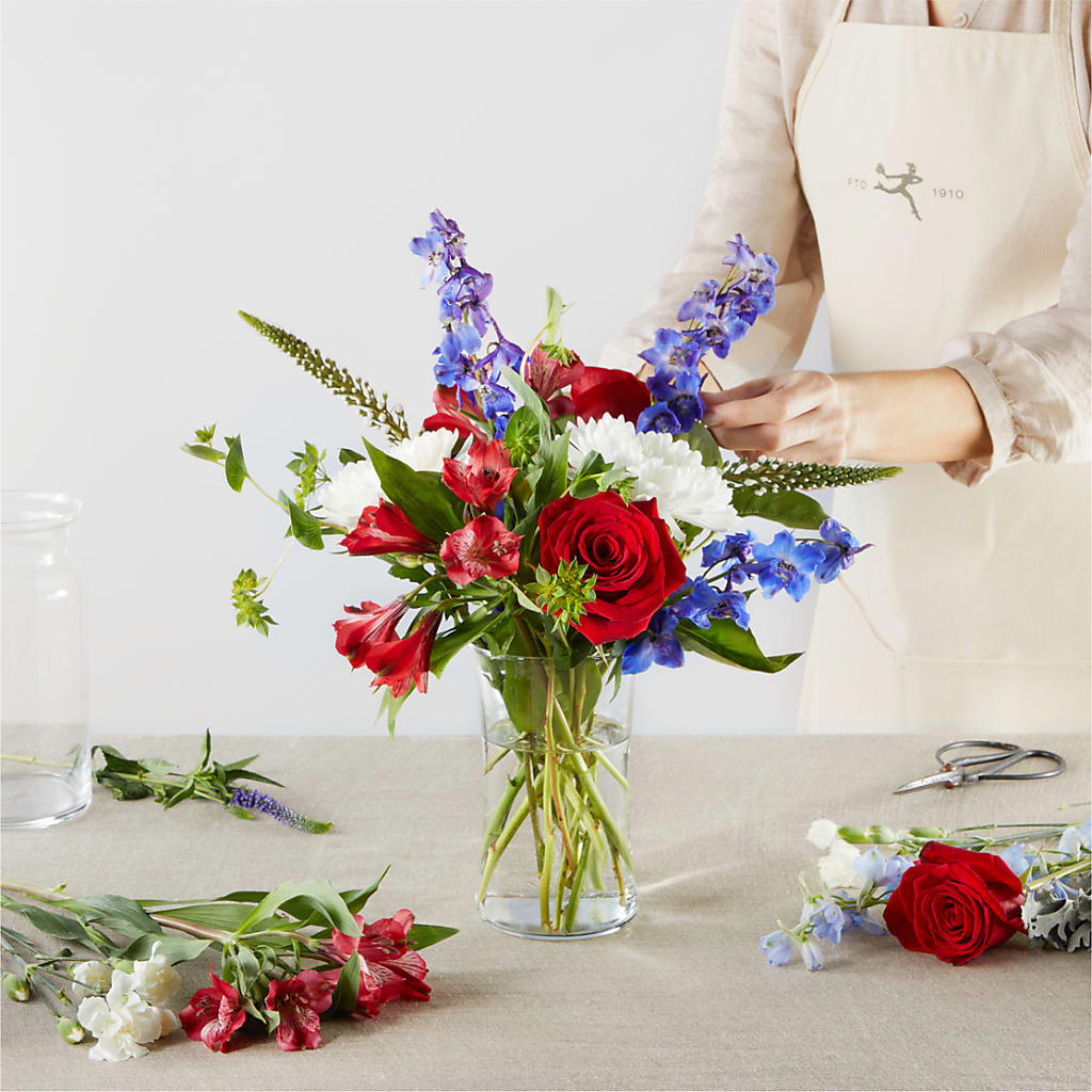 Star Spangled - A Florist Original –  South-east Flowers, Los Angeles CA