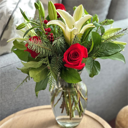 Sparkling Snowflakes Bouquet –  South-east Flowers, Los Angeles CA