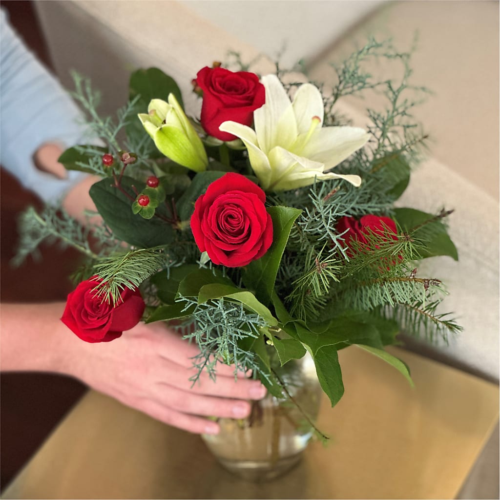 Glittering Lights Bouquet –  South-east Flowers, Los Angeles CA