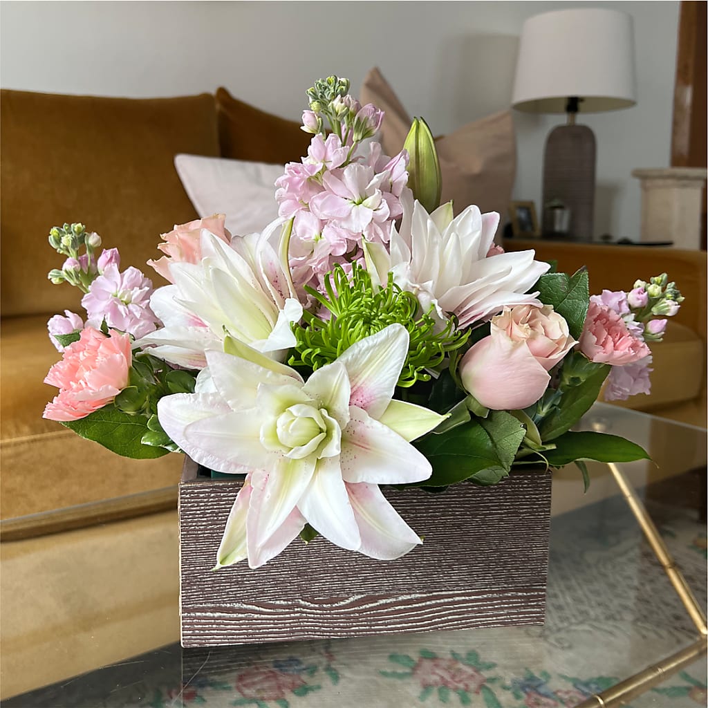 Beautiful Spirit Basket –  South-east Flowers, Los Angeles CA