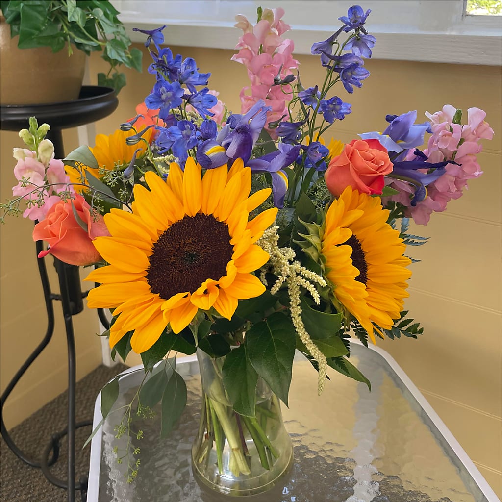 Rays of Life Bouquet –  South-east Flowers, Los Angeles CA