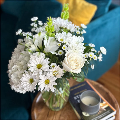 Classic Ivory – A Florist Original –  South-east Flowers, Los Angeles CA