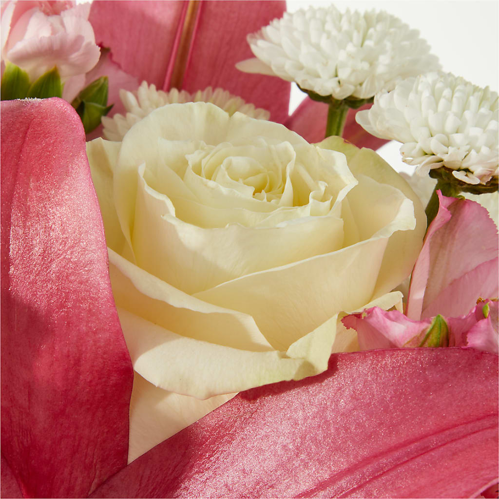 Piece of Cake Bouquet –  South-east Flowers, Los Angeles CA