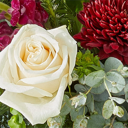 Cranberry Fizz Bouquet –  South-east Flowers, Los Angeles CA