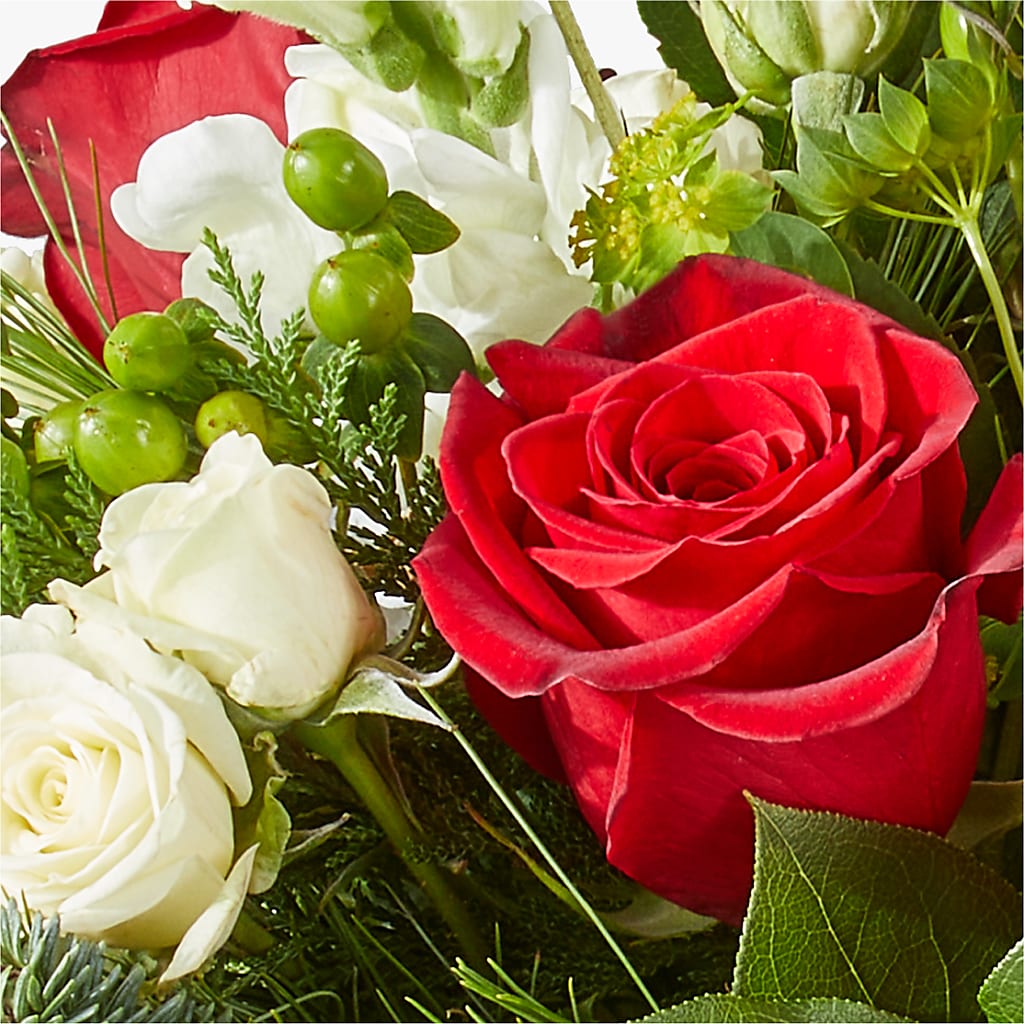 Deck the Halls Bouquet –  South-east Flowers, Los Angeles CA