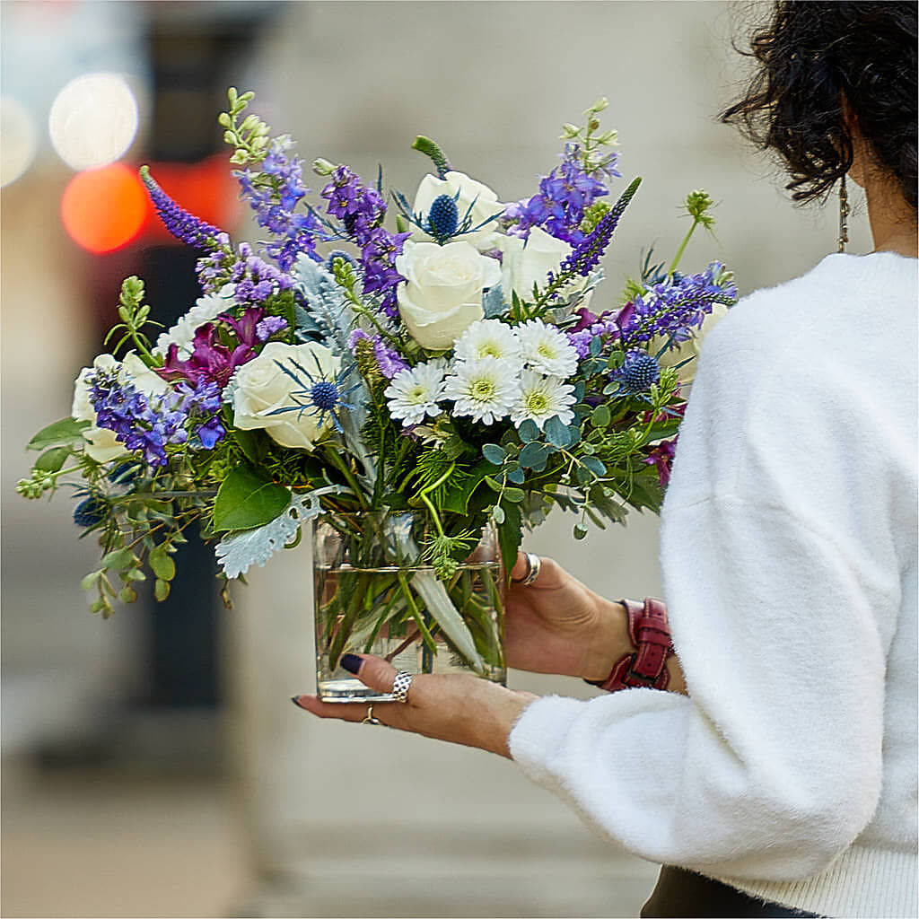 Shooting Star Bouquet –  South-east Flowers, Los Angeles CA