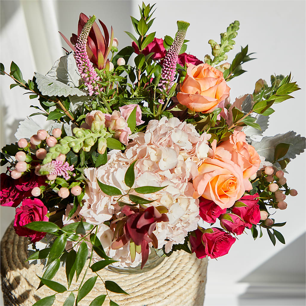 Glitz & Glam Bouquet –  South-east Flowers, Los Angeles CA