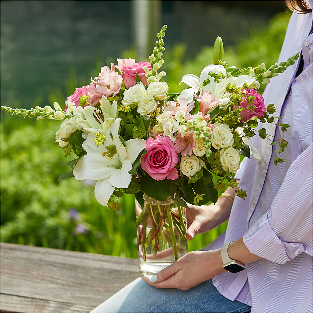 Fondly Bouquet –  South-east Flowers, Los Angeles CA
